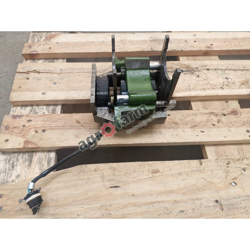 Hamulce wałka WOM John Deere 6810, 6910