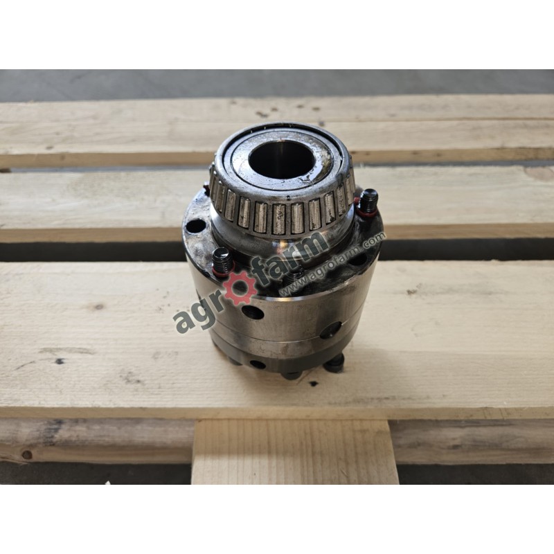 Mechanizm różnicowy McCormick F70, F80