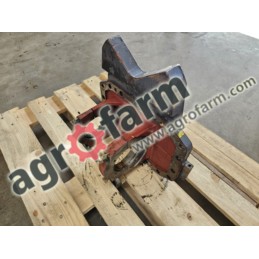UCHWYT DYFERENCJAŁU 5190843 CNH