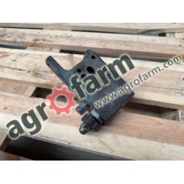 Zawór przepływowy Massey Ferguson 6130, 6140, 6160