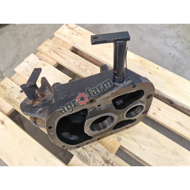 Obudowa PTO Valtra 255, 665, 800, 900