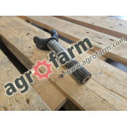 Półoś krótka  FWD Ford 7840, 7740, 8240