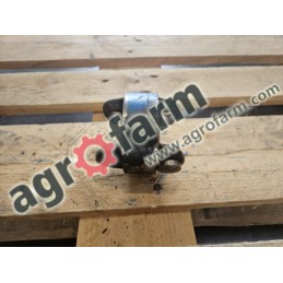 Łącznik półosi  FWD Ford 7840, 7740, 8240