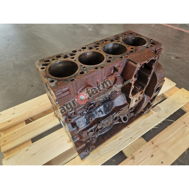 Blok silnika Iveco F4BE0484E