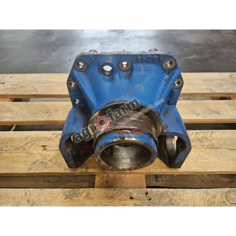 Obudowa dyferencjału Ford 7840, 7740, 8240
