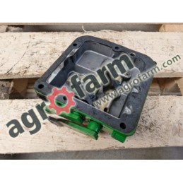 Pokrywa John Deere 6120, 6320, 6400