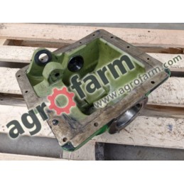 Obudowa John Deere 6120, 6320, 6400