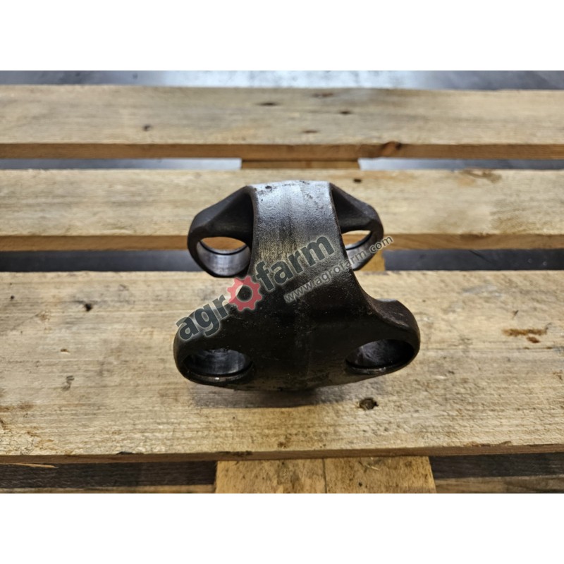 Łącznik półosi FWD Massey Ferguson 8660, 8690