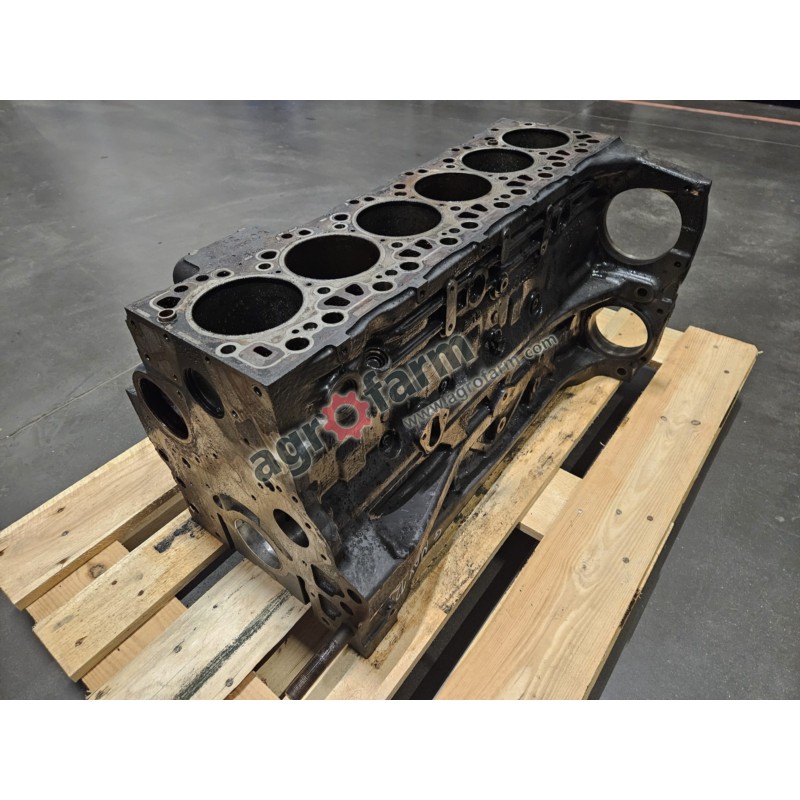Engine block CASE NEW HOLLAND 2831313