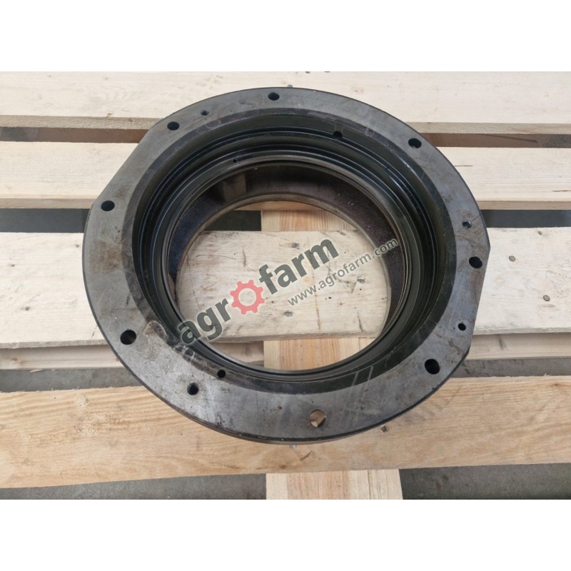 Obudowa Massey Ferguson 6235, 6270, 6460, 6470