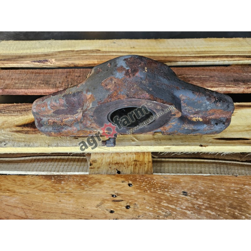 Podpora mostu FWD Massey Ferguson 8660, 8730