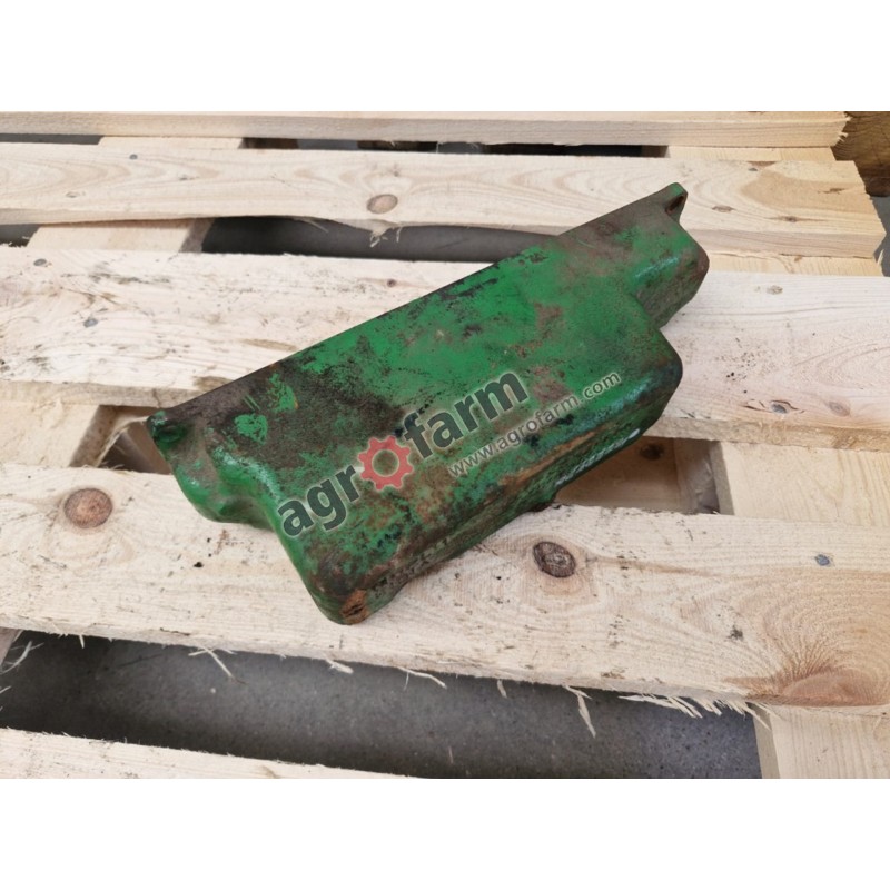 Pokrywa John Deere 5100M, 5070M