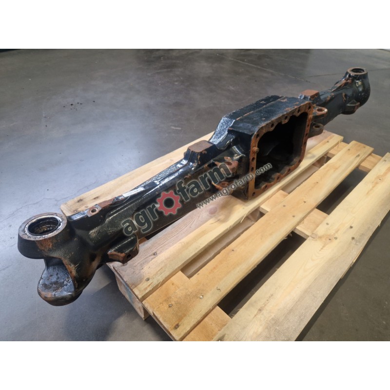 Obudowa przedniego mostu New Holland TS100A