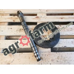 Wałek atakujący z kołem John Deere 5085M, 5090M