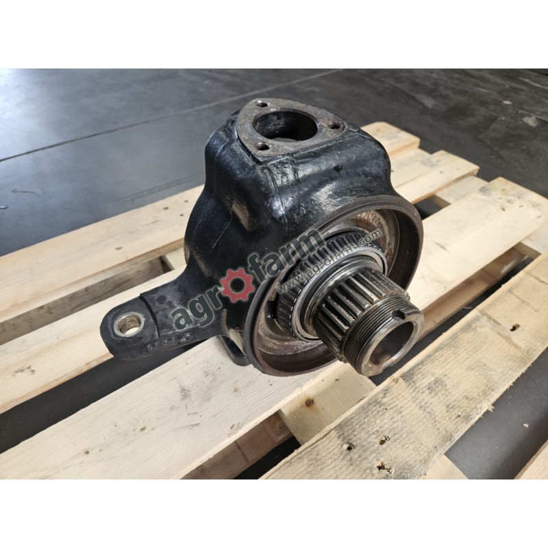 Zwrotnica RH FWD Case Maxxum 115, Puma 130