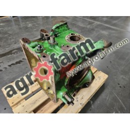 Housing JOHN DEERE REAR AXLE R219630