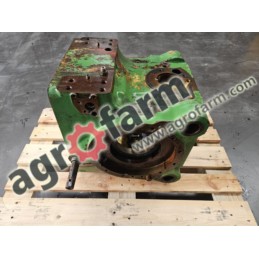 OBUDOWA TYLNEGO MOSTU JOHN DEERE L101947