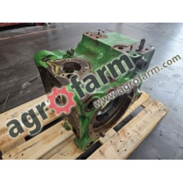 OBUDOWA TYLNEGO MOSTU JOHN DEERE L166526