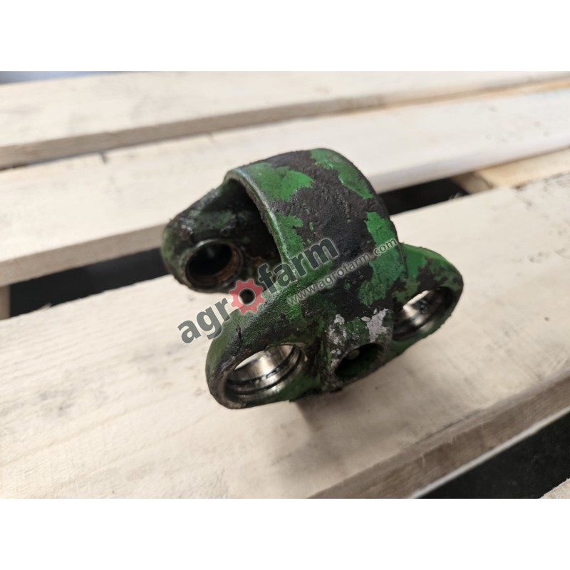 Łącznik półosi FWD John Deere 6220, 6120, 6420