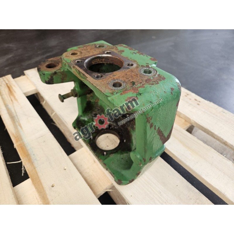 Zwrotnica RH FWD John Deere 6220, 6120, 6420