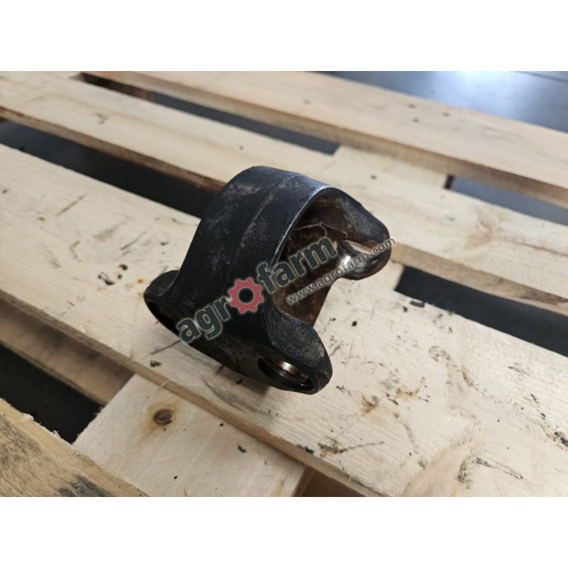 Łącznik półosi FWD Case Maxxum 115, Puma 130