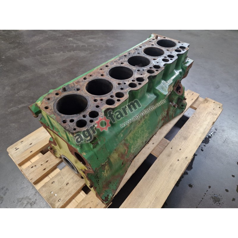 Blok silnika Jonh Deere 2840