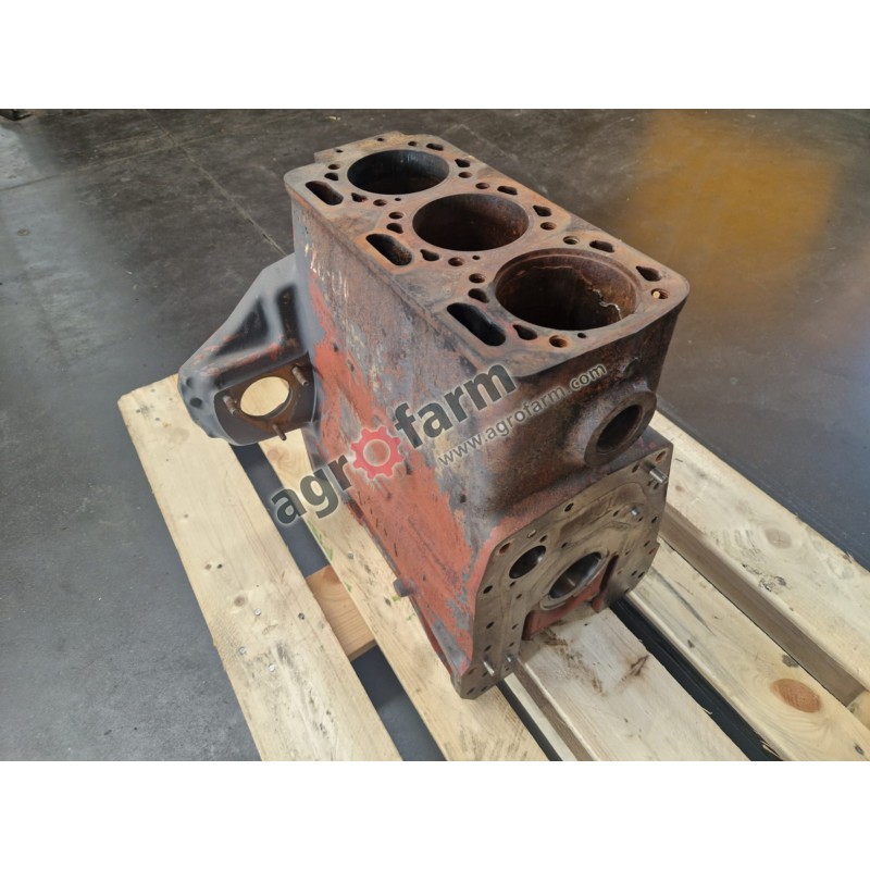 Blok silnika Renault Ceres 95, 85, 75, 70, 65