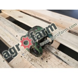 Łącznik połosi FWD John Deere 4350, 4240S