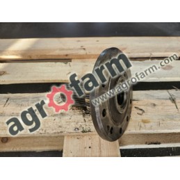 Piasta zwrotnicy FWD Massey Ferguson 2620