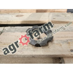 Nakrętka zwrotnicy FWD Massey Ferguson 2620