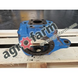 Zwrotnica RH FWD Ford 7700, 7600