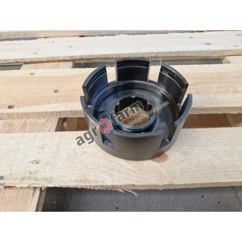 Obudowa sprzęgła Case MX240, MX270, MX285