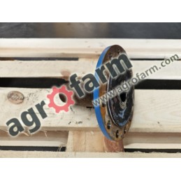 Piasta zwrotnicy FWD Ford 7700, 7600