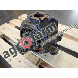 Zwrotnica LH FWD Massey Ferguson 3225