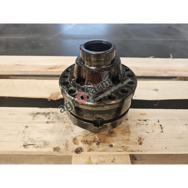 Mechanizm różnicowy FWD Case 1255, 1255XL