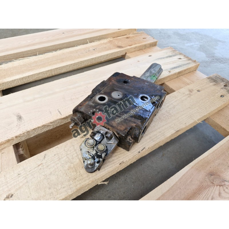 Zawór hydrauliczny Case CS100, CS110, CS120, CS130
