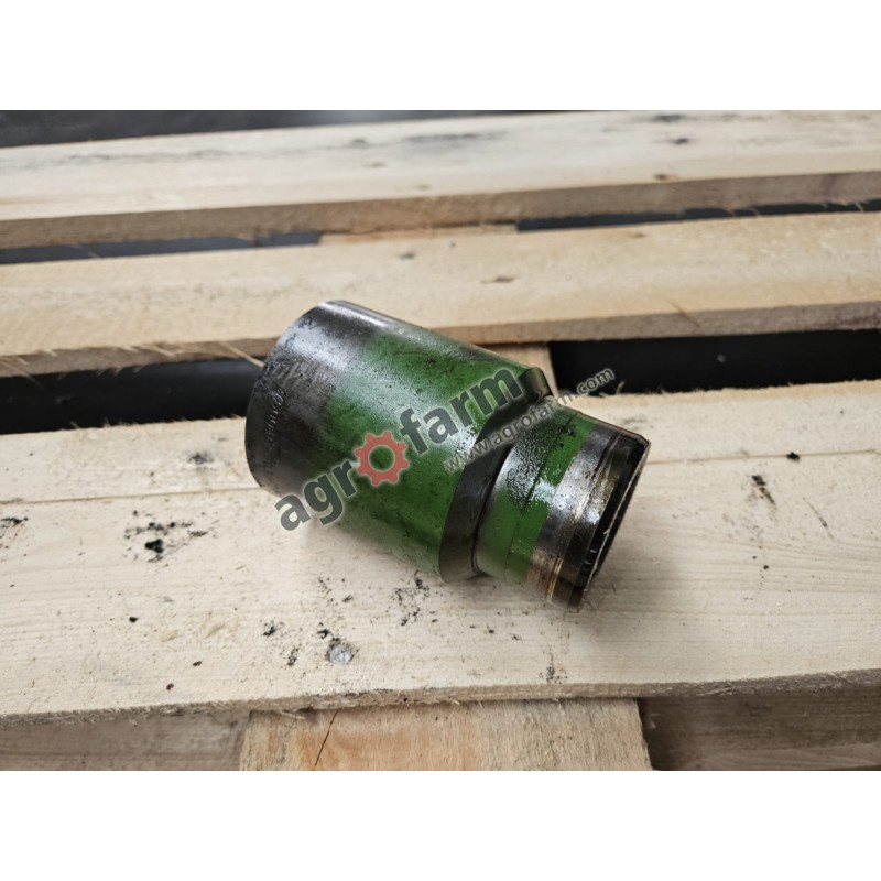 Tuleja FWD John Deere 6320, 6420