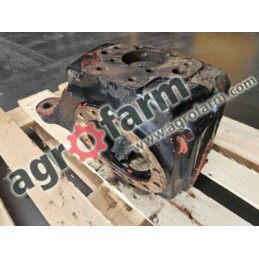 Zwrotnica RH FWD Massey Feguson 8270, 8170