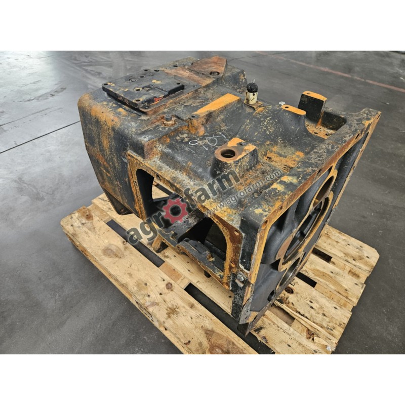 Obudowa skrzyni biegow Case Magunum MX 240, 210