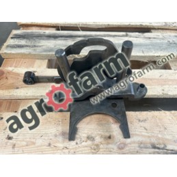 Zespół sterowania wałkiem WOM John Deere 6320,