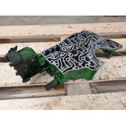 Obudowa John Deere 6120, 6320, 6400