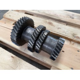 Gear shaft JOHN DEERE Z26X29X33X36, USED