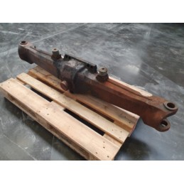 Obudowa przedniego mostu Massey Ferguson 6270 6180