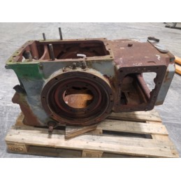 Housing REAR AXLE MASSEY FERGUSON