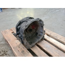 OBUDOWA SKRZYNI R189007 JOHN DEERE 6120 6220 6320