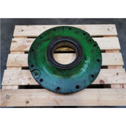 FWD Hub R104756 JOHN DEERE