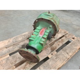 Final drive LH L33326 JOHN DEERE 3140 3040 3130