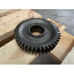 KOŁO ZĘBATE Z44 PTO MASSEY FERGUSON 8260