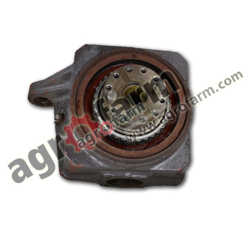 Swivel housing MASSEY 3115 3120 3125 3610 3427382R1