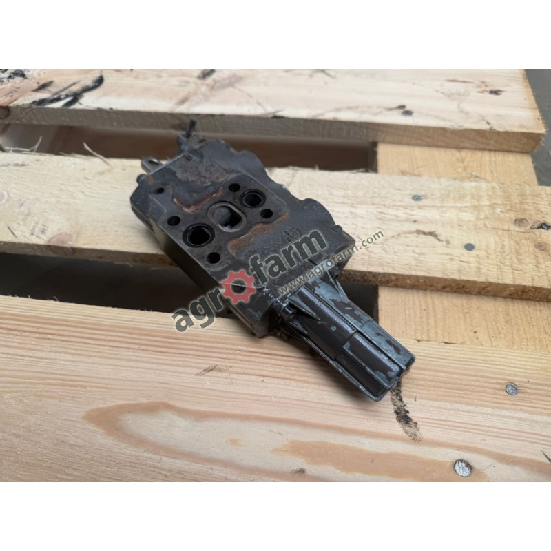 Distributor HYDRAULIC MASSEY FERGUSON, LANDINI